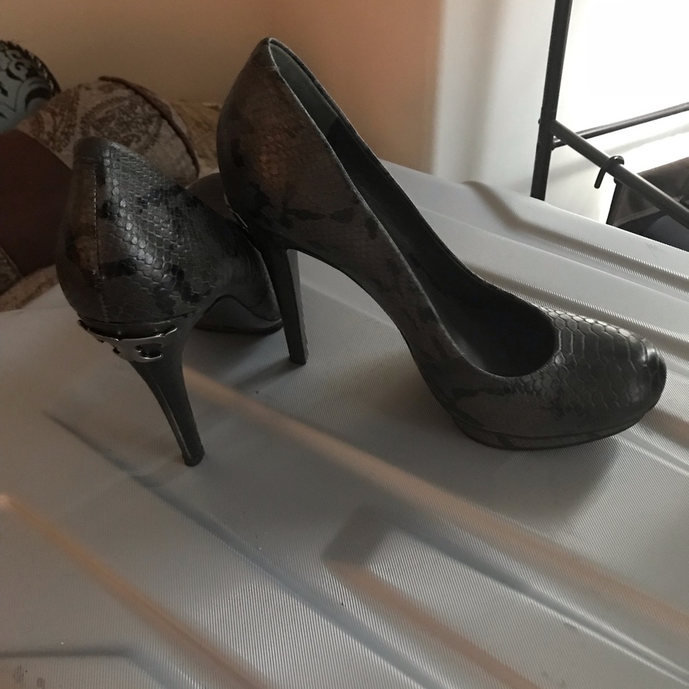 Tory Burch Snakeskin Pumps